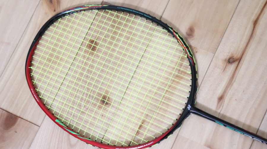 YONEX ASTROX88Dレビュー】スマッシュが沈めやすく打球音が気持ちいい